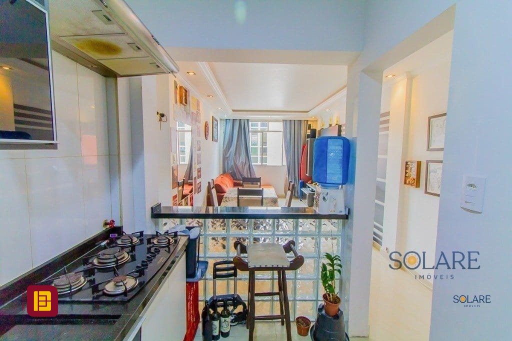 Apartamento com 58m², 2 quartos, no bairro Centro em Florianópolis