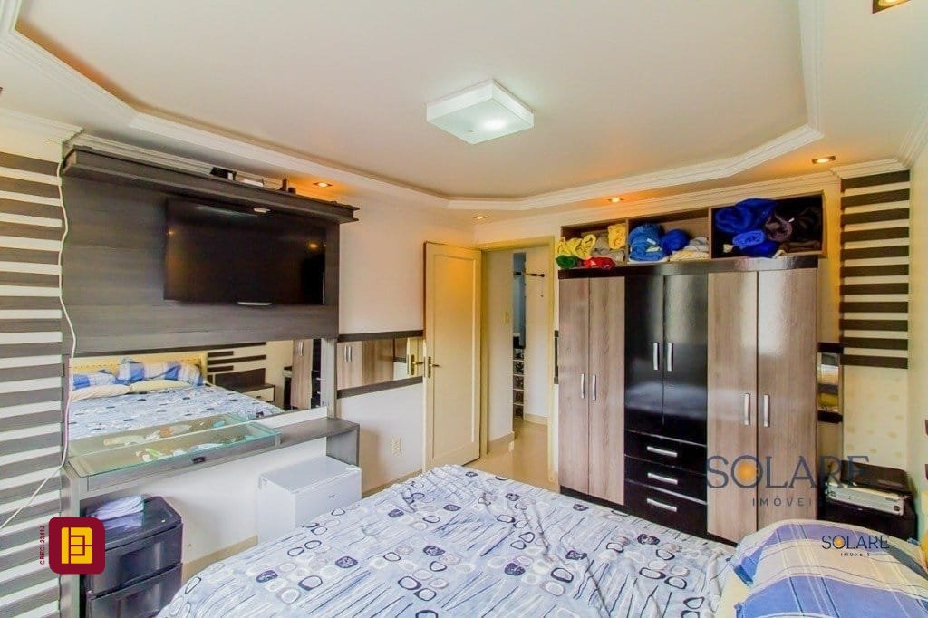 Apartamento com 58m², 2 quartos, no bairro Centro em Florianópolis