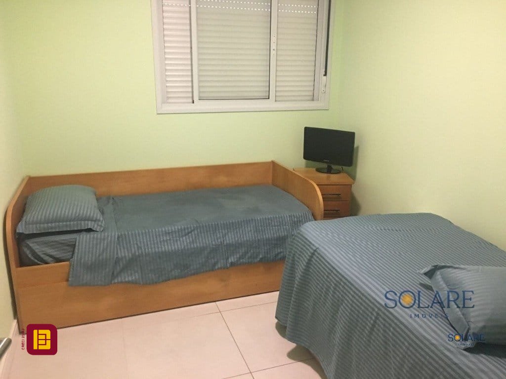 Cobertura com 147m², 2 quartos (sendo 1 suíte), 2 garagens, no bairro Itacorubi em Florianópolis