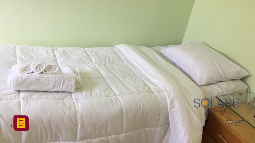 Cobertura com 147m², 2 quartos (sendo 1 suíte), 2 garagens, no bairro Itacorubi em Florianópolis