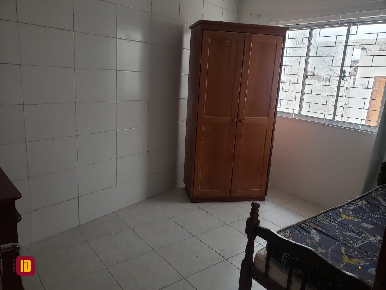 Casa com 700m², 2 garagens, no bairro Trindade em Florianópolis