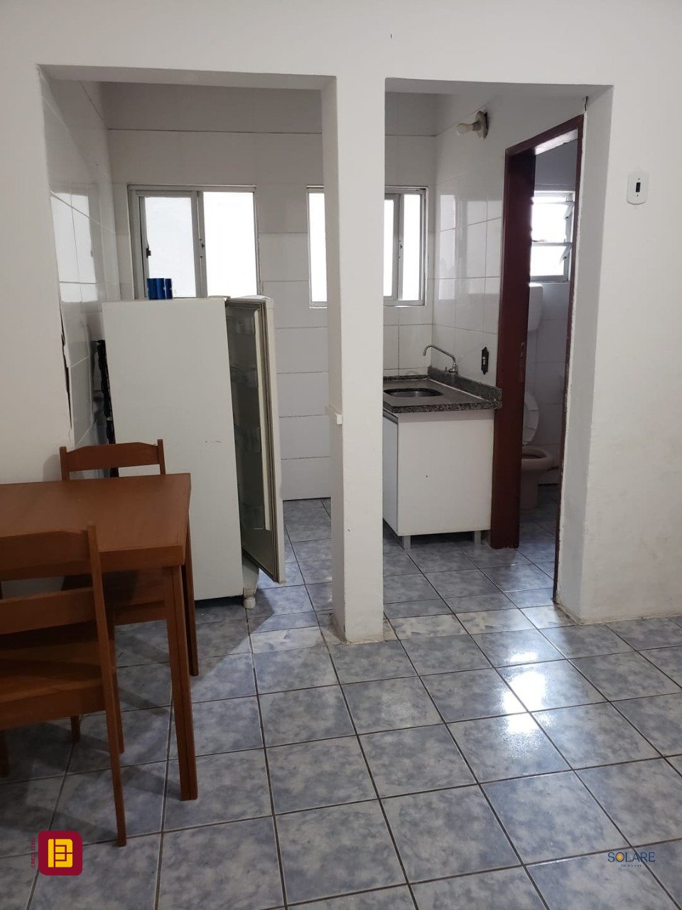 Casa com 700m², 2 garagens, no bairro Trindade em Florianópolis