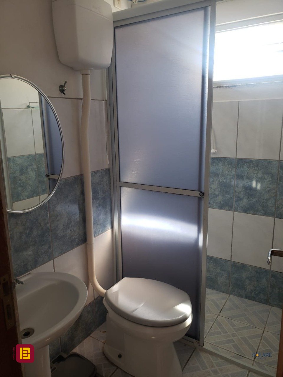 Casa com 700m², 2 garagens, no bairro Trindade em Florianópolis