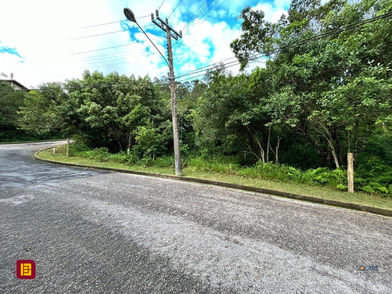 Terreno com 1500m², no bairro João Paulo em Florianópolis