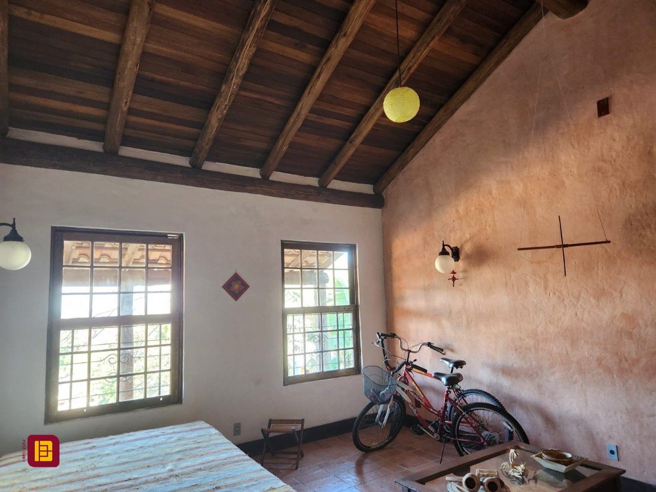 Casa com 130m², 2 quartos, 1 garagem, no bairro Morro das Pedras em Florianópolis