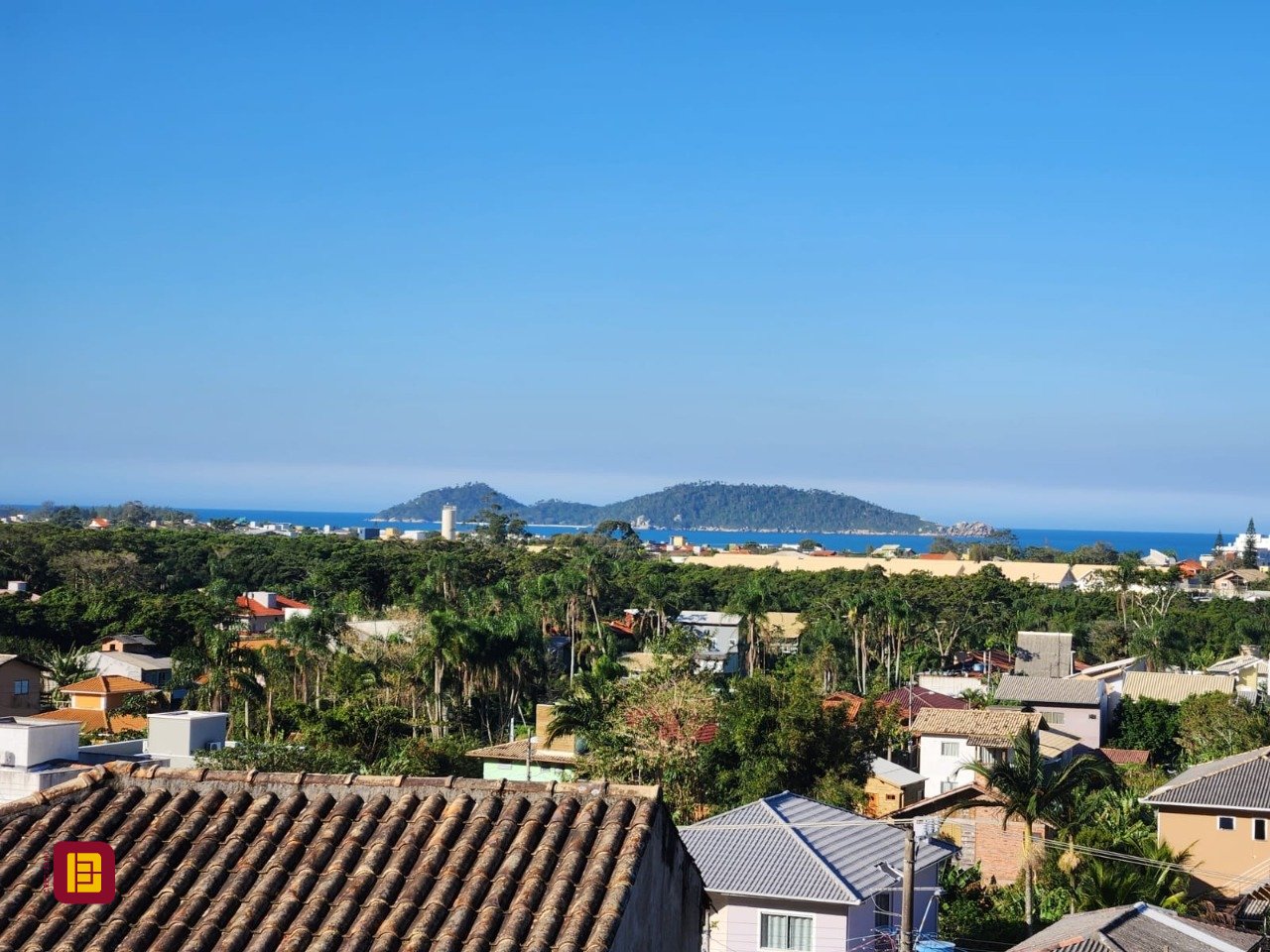 Casa com 130m², 2 quartos, 1 garagem, no bairro Morro das Pedras em Florianópolis