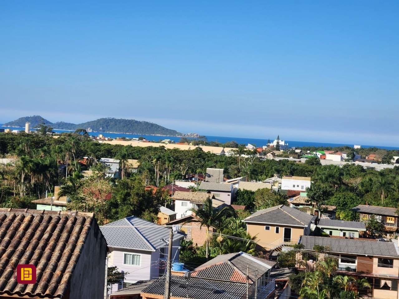 Casa com 130m², 2 quartos, 1 garagem, no bairro Morro das Pedras em Florianópolis