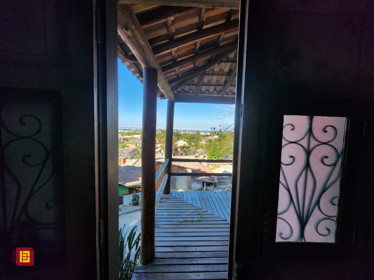 Casa com 130m², 2 quartos, 1 garagem, no bairro Morro das Pedras em Florianópolis