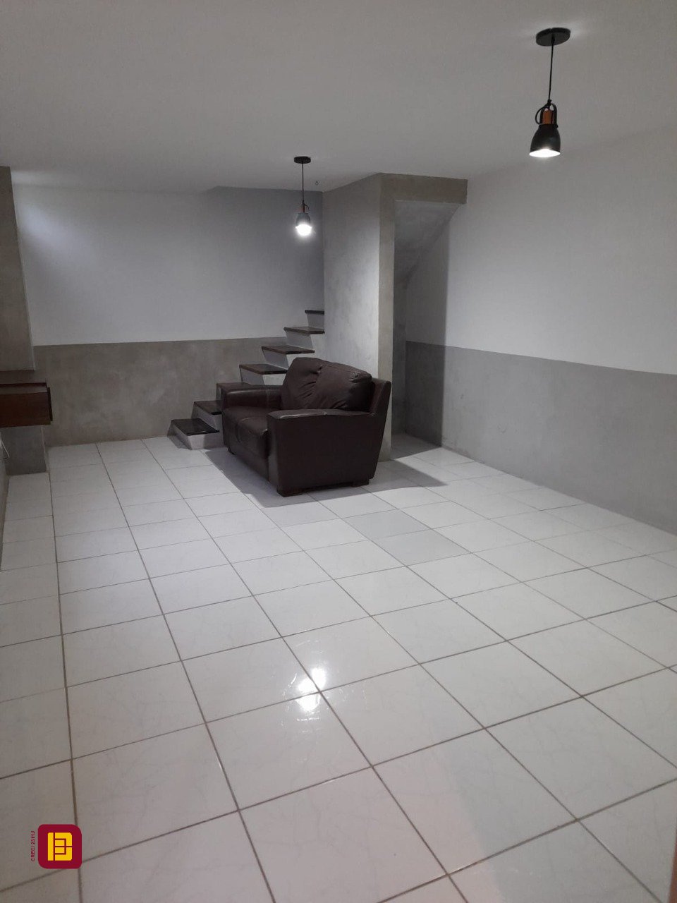 Casa com 134m², 1 garagem, no bairro Trindade em Florianópolis