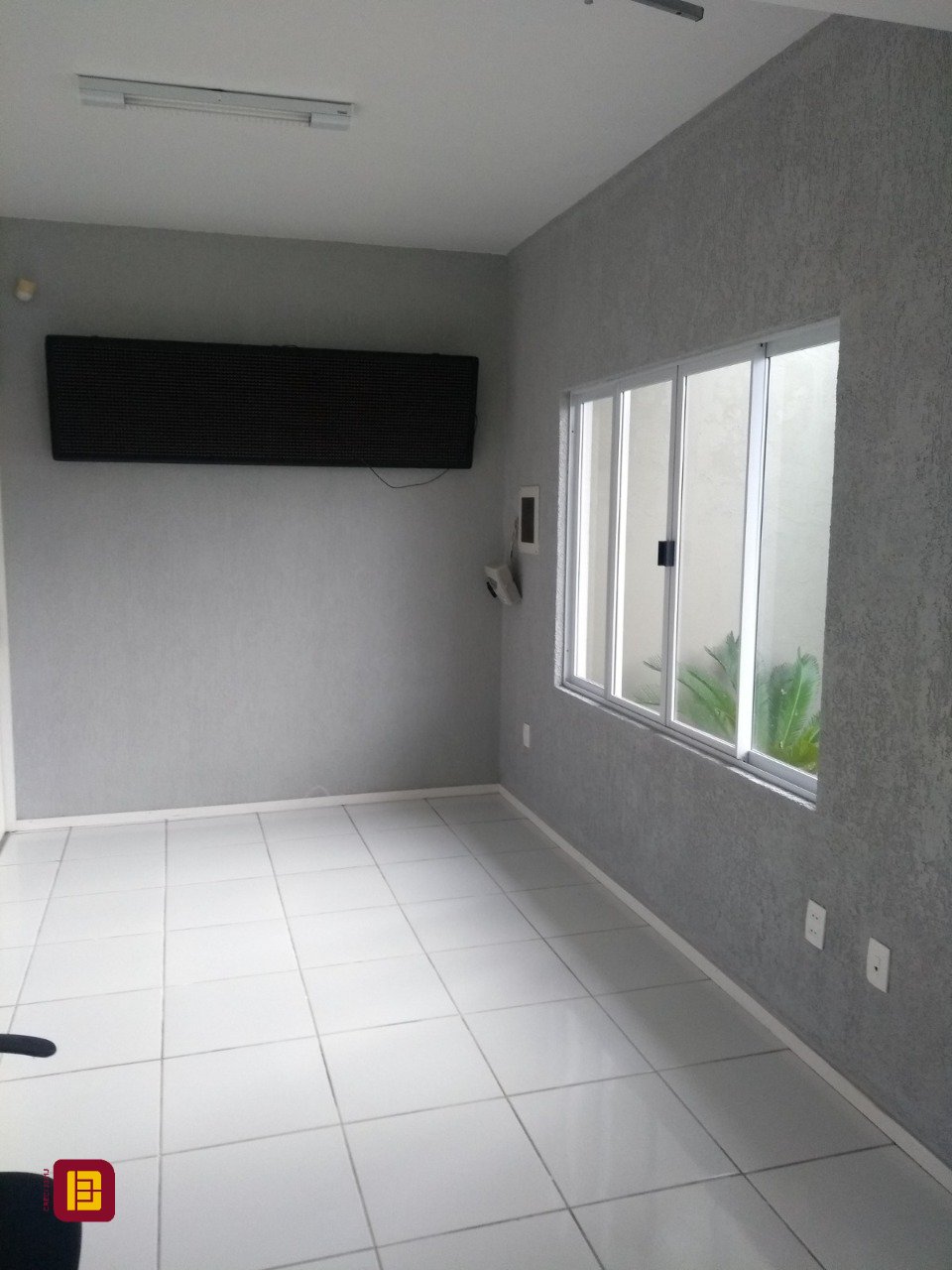 Casa com 139m², 3 quartos (sendo 1 suíte), 1 garagem, no bairro Agronômica em Florianópolis