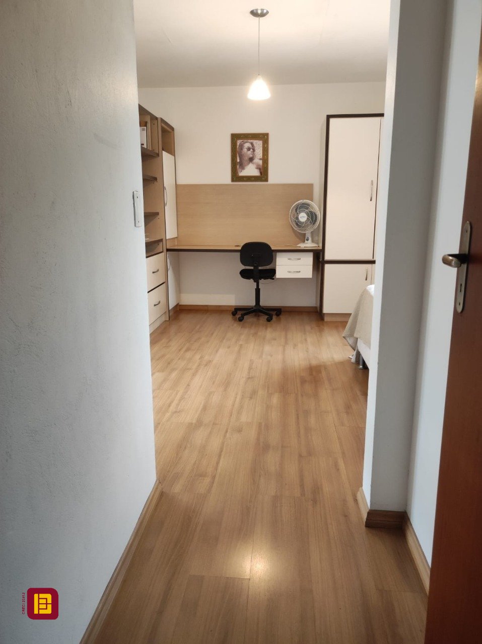 Casa com 143m², 4 quartos (sendo 1 suíte), 2 garagens, no bairro Centro em São José