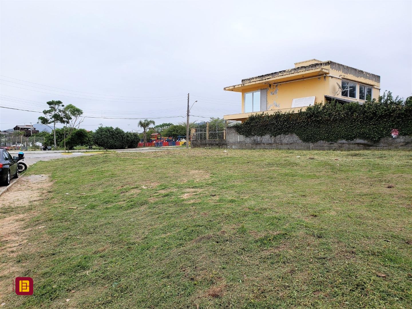 Terreno com 533m², no bairro Campeche em Florianópolis