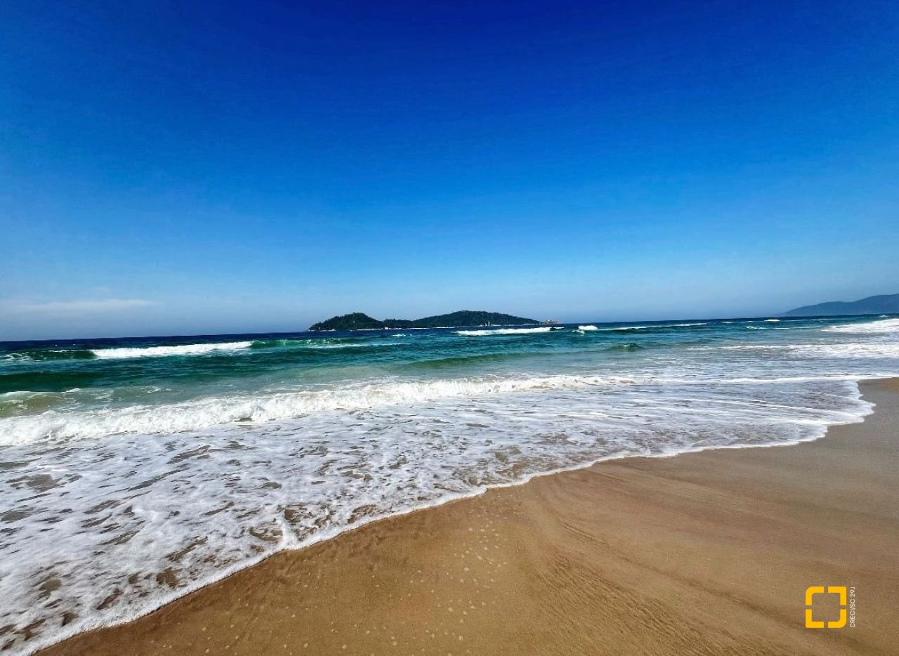 Terreno com 533m², no bairro Campeche em Florianópolis