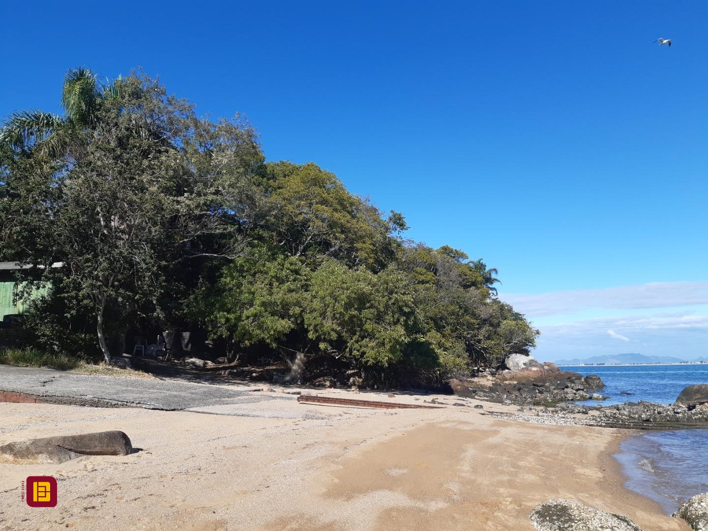 Terreno com 4260m², no bairro Ribeirão da Ilha em Florianópolis