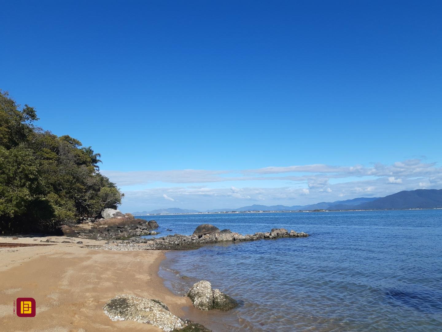 Terreno com 4260m², no bairro Ribeirão da Ilha em Florianópolis