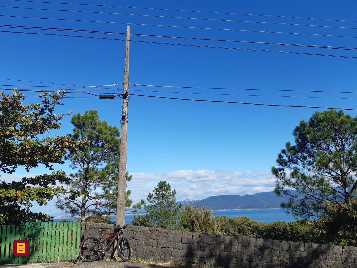 Terreno com 4260m², no bairro Ribeirão da Ilha em Florianópolis