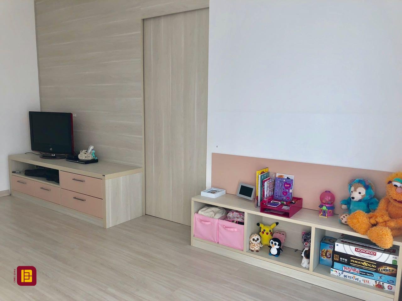 Casa com 460m², 6 quartos (sendo 3 suítes), 3 garagens, no bairro Lagoa da Conceição em Florianópolis
