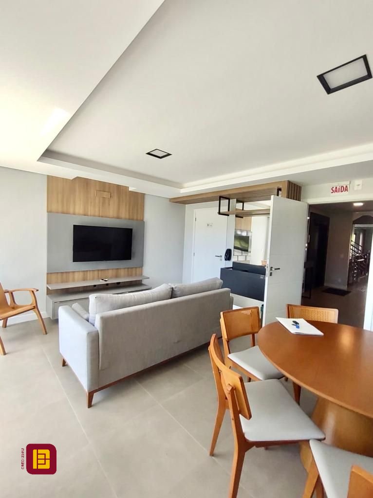 Cobertura com 120m², 2 quartos (sendo 1 suíte), 1 garagem, no bairro Açores em Florianópolis