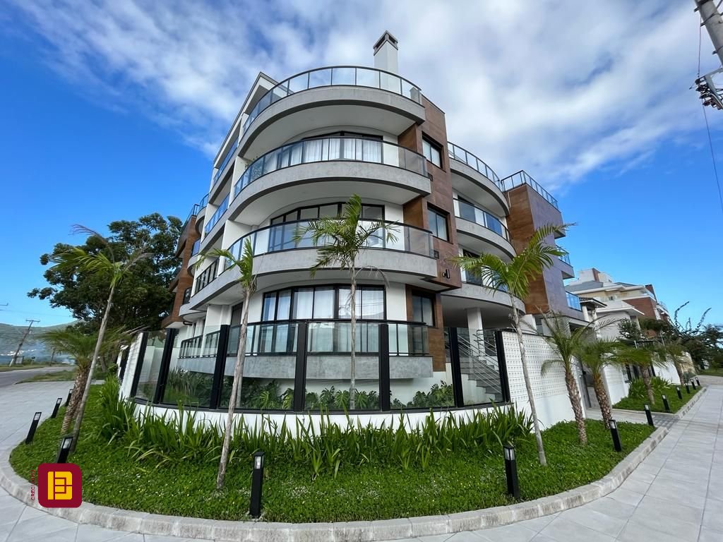 Cobertura com 120m², 2 quartos (sendo 1 suíte), 1 garagem, no bairro Açores em Florianópolis