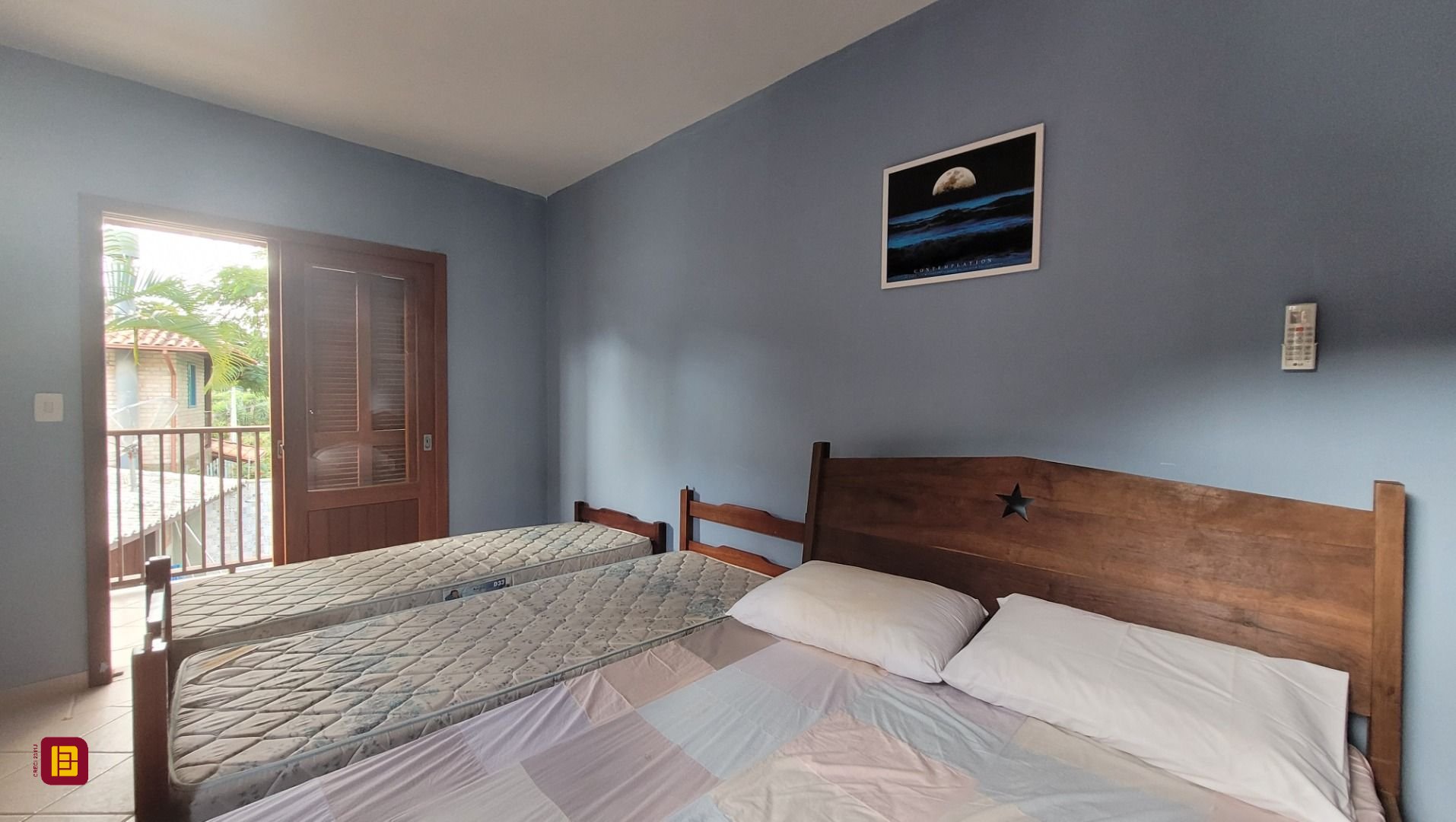 Casa com 203m², 6 quartos (sendo 2 suítes), 5 garagens, no bairro Campeche em Florianópolis