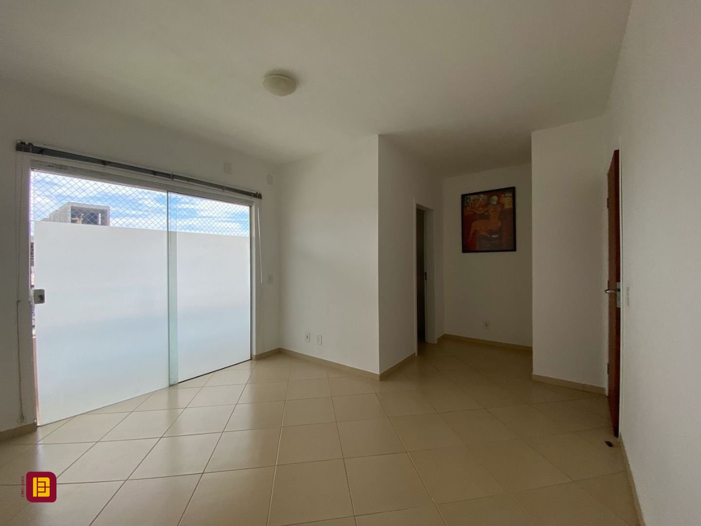 Casa com 141m², 4 quartos (sendo 1 suíte), 2 garagens, no bairro Campeche em Florianópolis