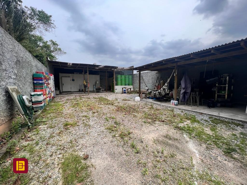Terreno com 217m², no bairro Bela Vista em Palhoça