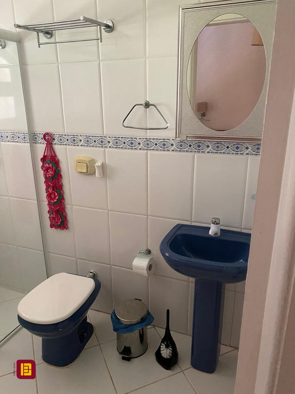 Casa com 300m², 6 quartos (sendo 2 suítes), no bairro Vargem Grande em Florianópolis