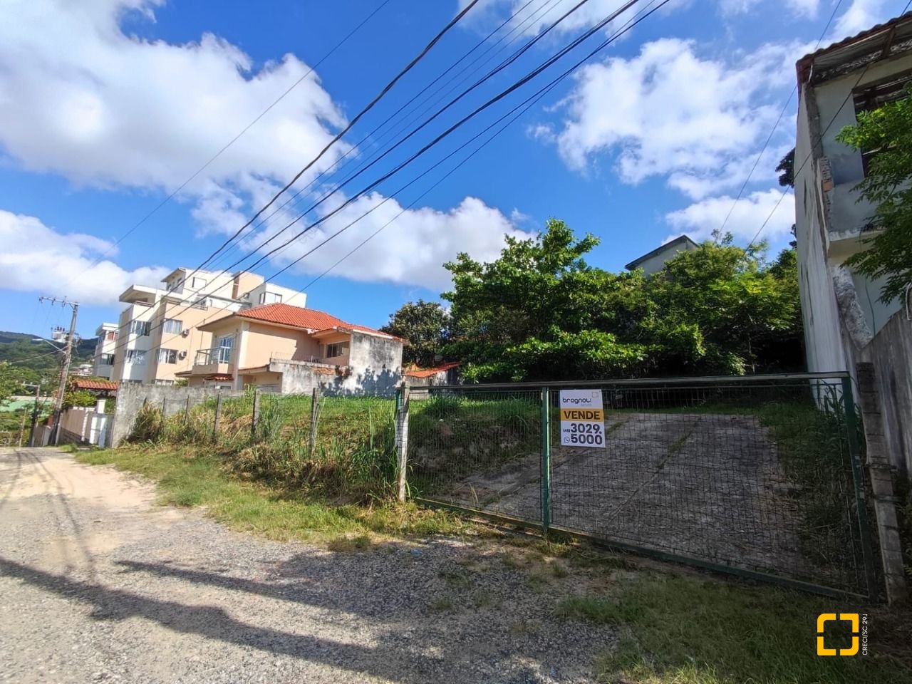 Terreno com 1391m², no bairro Pantanal em Florianópolis