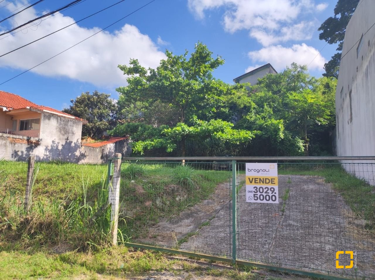 Terreno com 1391m², no bairro Pantanal em Florianópolis