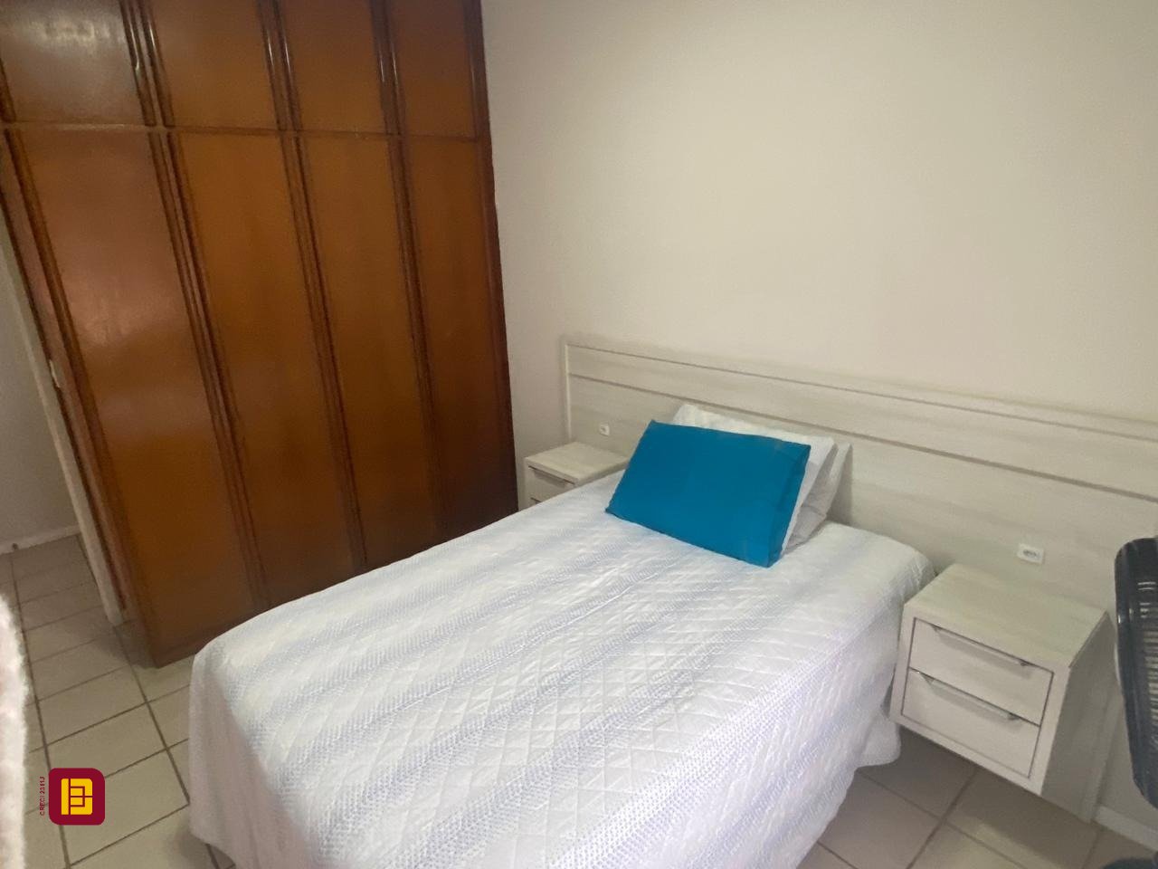 Casa com 191m², 5 quartos (sendo 1 suíte), 2 garagens, no bairro Centro em Florianópolis