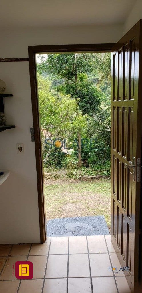 Casa com 73m², 3 quartos, 1 garagem, no bairro Rio Tavares em Florianópolis