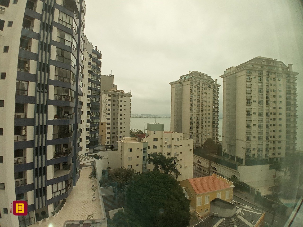 Sala com 52m², 1 garagem, no bairro Agronômica em Florianópolis