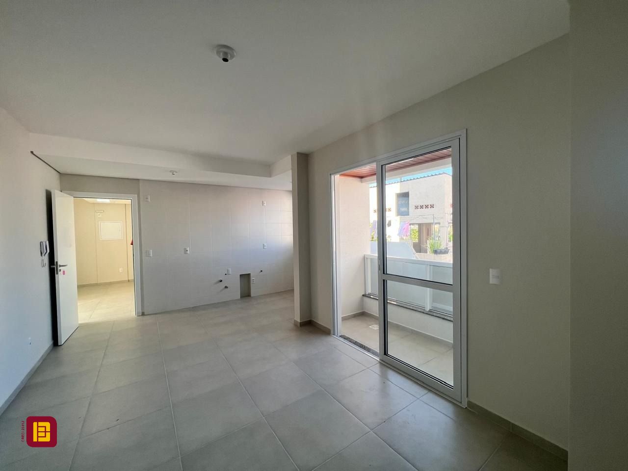Cobertura com 114m², 2 quartos (sendo 2 suítes), 2 garagens, no bairro Itacorubi em Florianópolis
