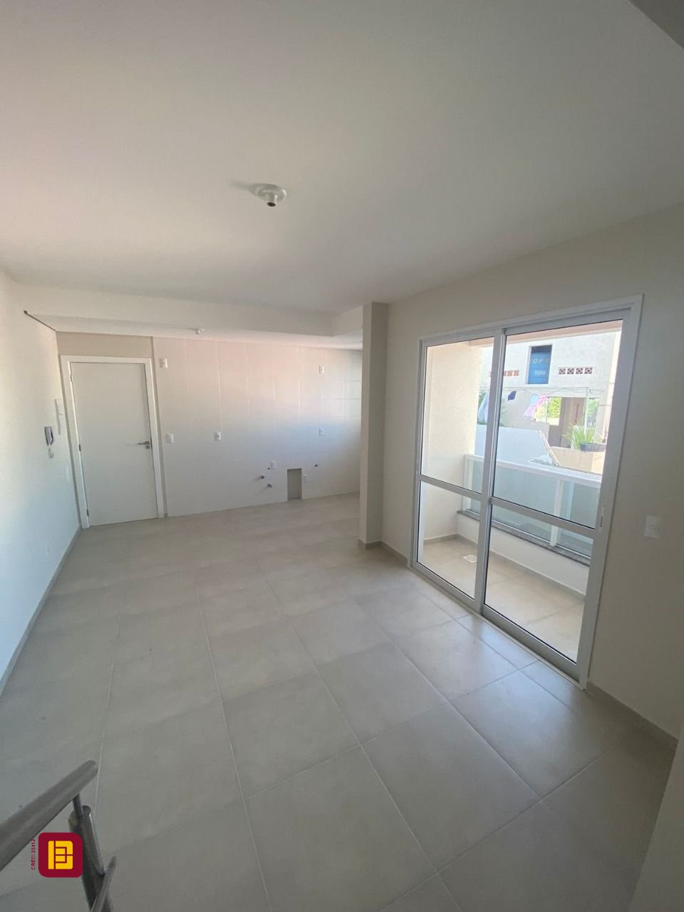 Cobertura com 114m², 2 quartos (sendo 2 suítes), 2 garagens, no bairro Itacorubi em Florianópolis