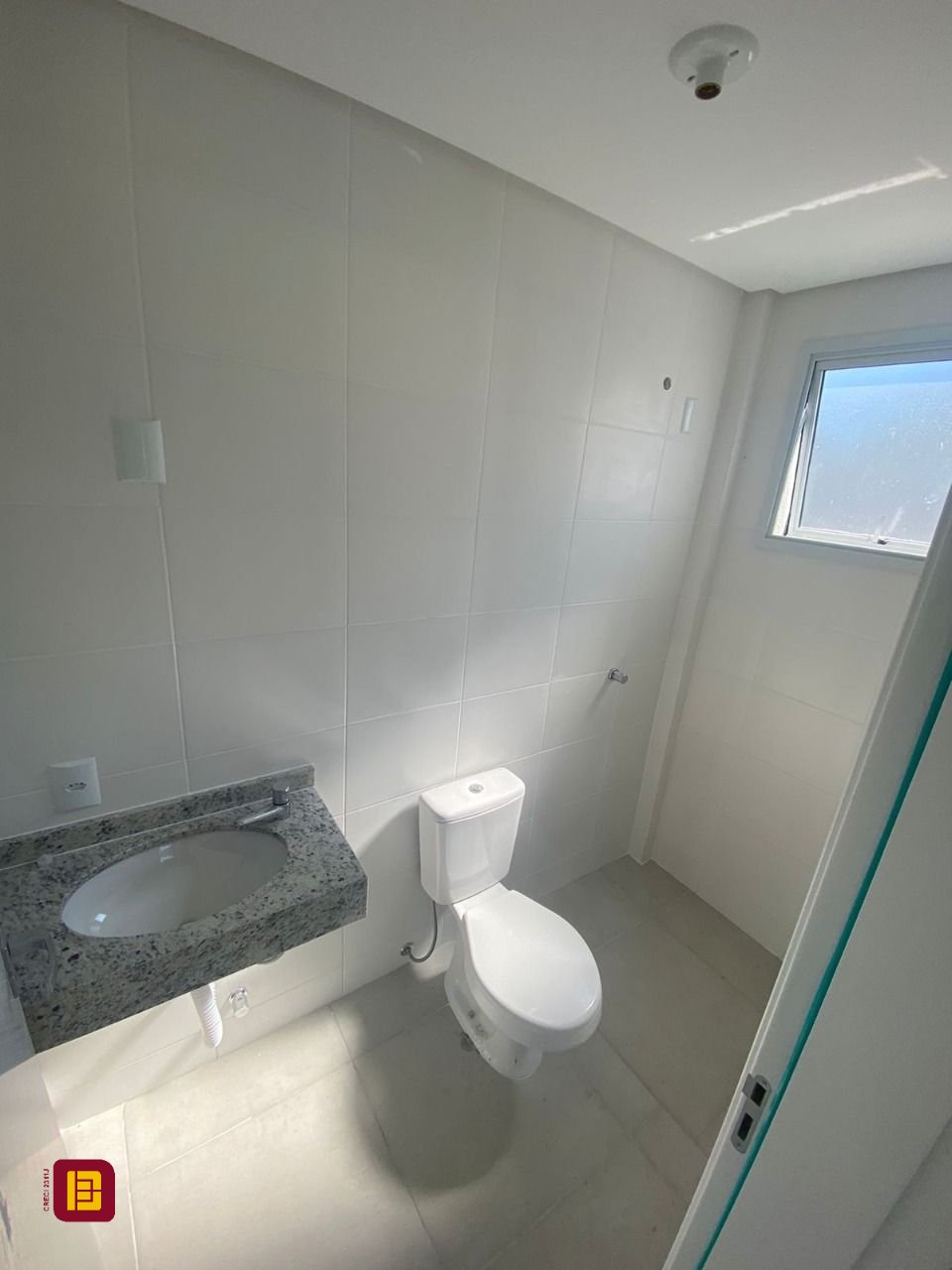 Cobertura com 115m², 2 quartos (sendo 2 suítes), 1 garagem, no bairro Itacorubi em Florianópolis