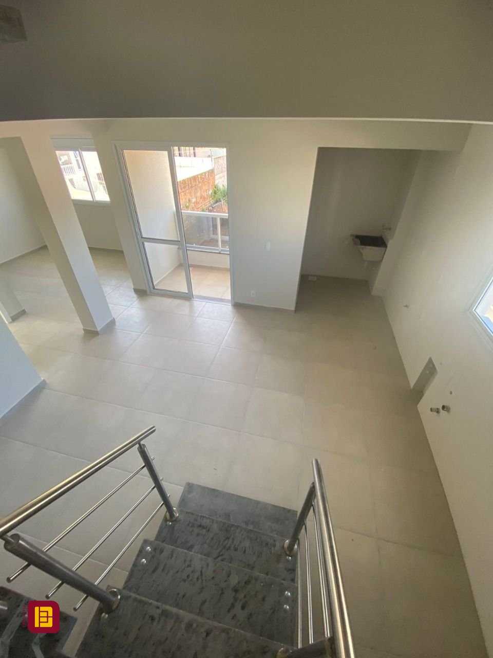 Cobertura com 115m², 2 quartos (sendo 2 suítes), 1 garagem, no bairro Itacorubi em Florianópolis