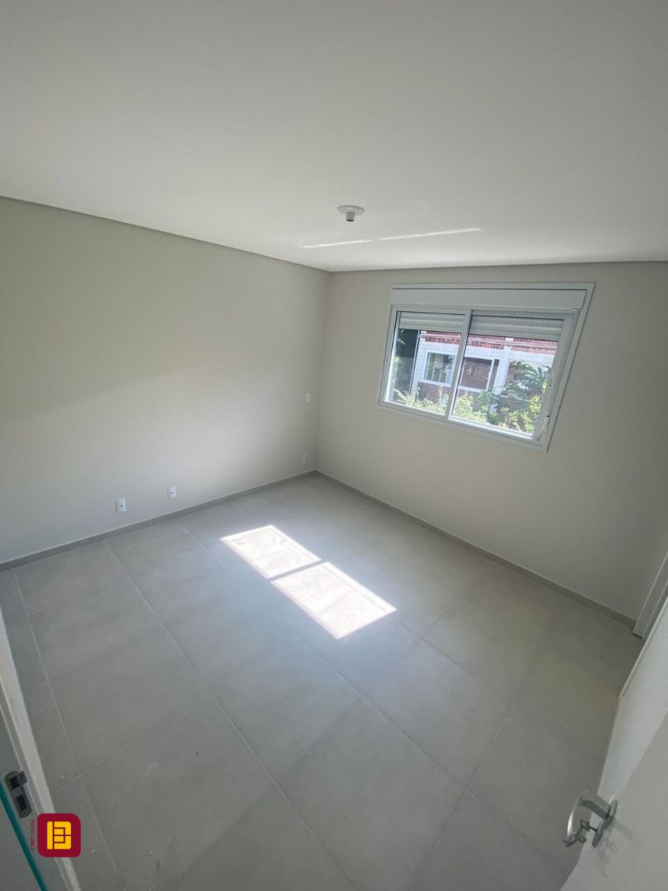 Cobertura com 115m², 2 quartos (sendo 2 suítes), 1 garagem, no bairro Itacorubi em Florianópolis