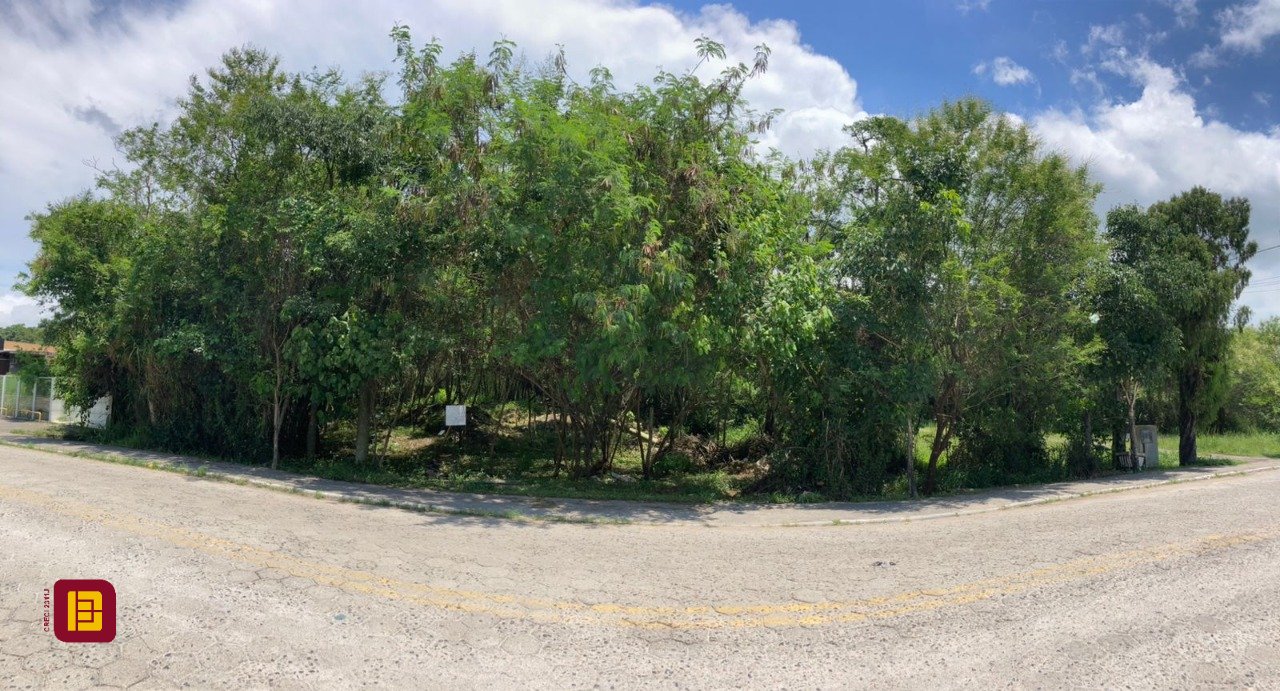 Terreno com 14520m², no bairro Ratones em Florianópolis