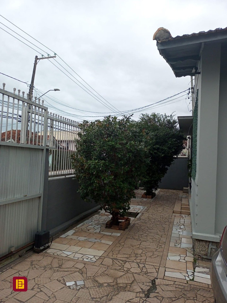 Casa com 94m², no bairro Centro em São José