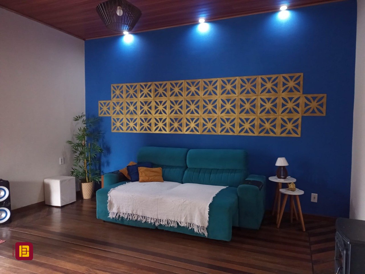 Casa com 94m², no bairro Centro em São José