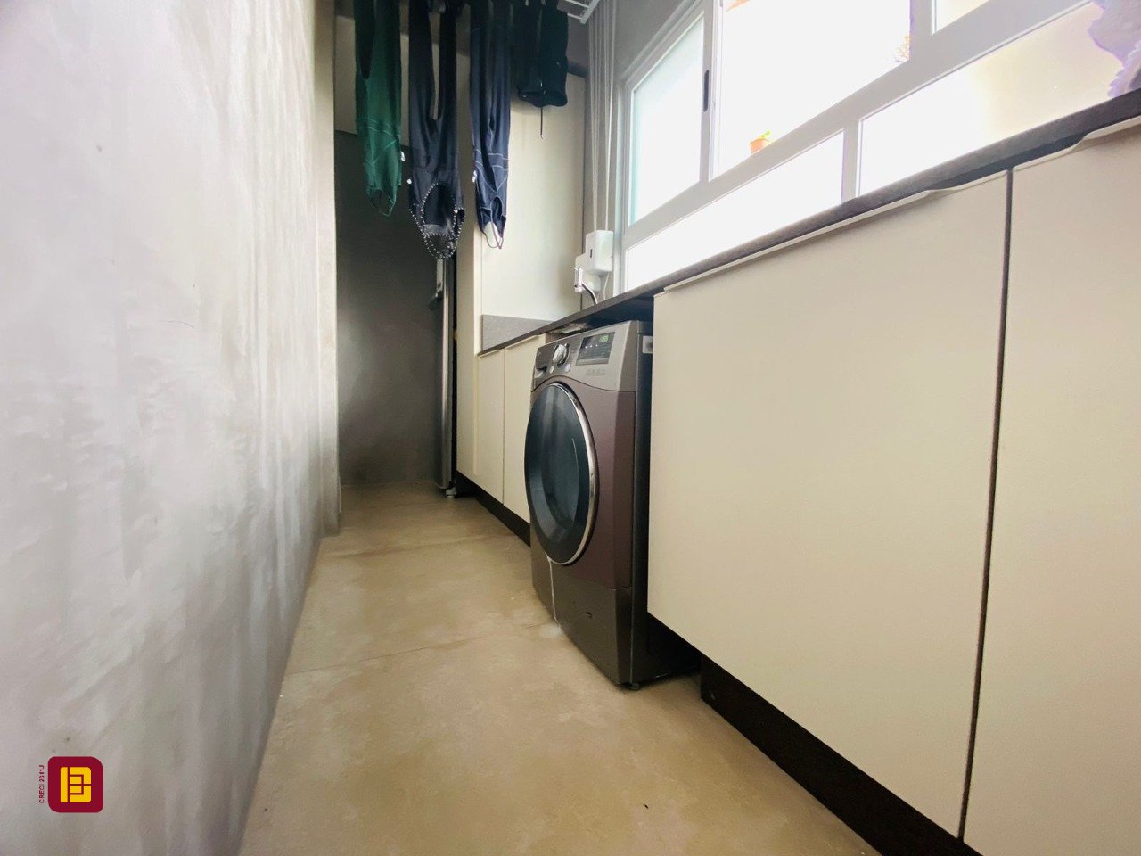 Casa de Condomínio com 175m², 3 quartos (sendo 3 suítes), 3 garagens, no bairro Lagoa da Conceição em Florianópolis