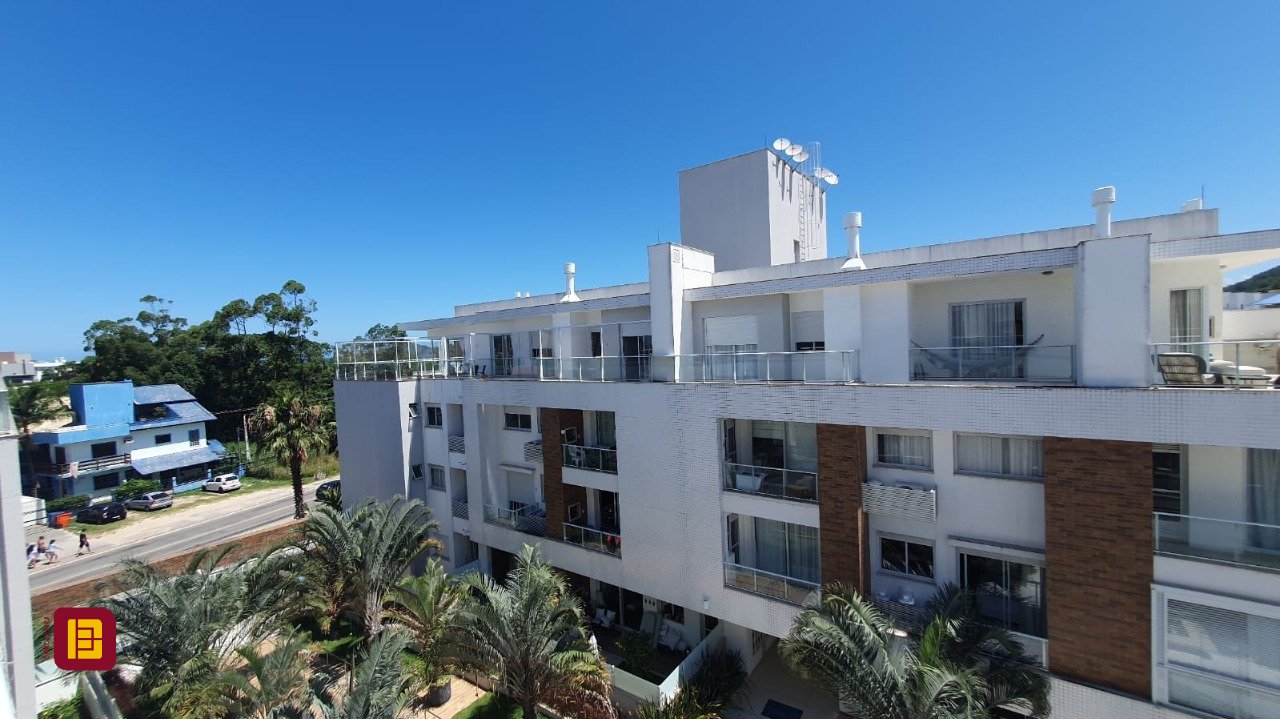 Apartamento com 161m², 3 quartos (sendo 1 suíte), 2 garagens, no bairro Campeche em Florianópolis