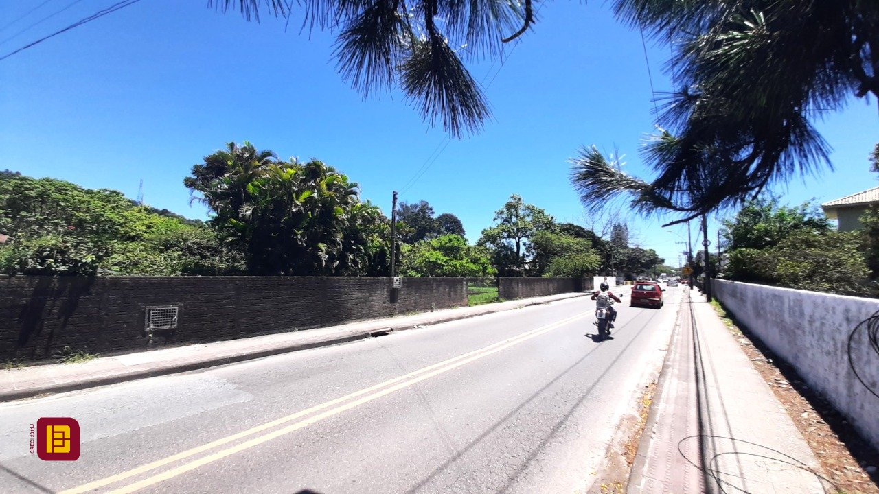 Terreno com 11452m², no bairro Vargem Grande em Florianópolis