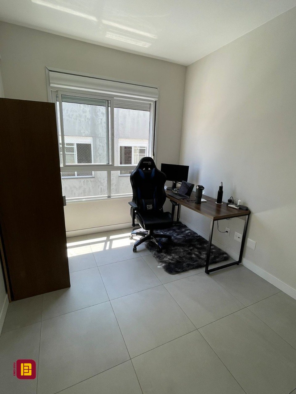 Apartamento com 114m², 4 quartos (sendo 1 suíte), 2 garagens, no bairro Campeche em Florianópolis