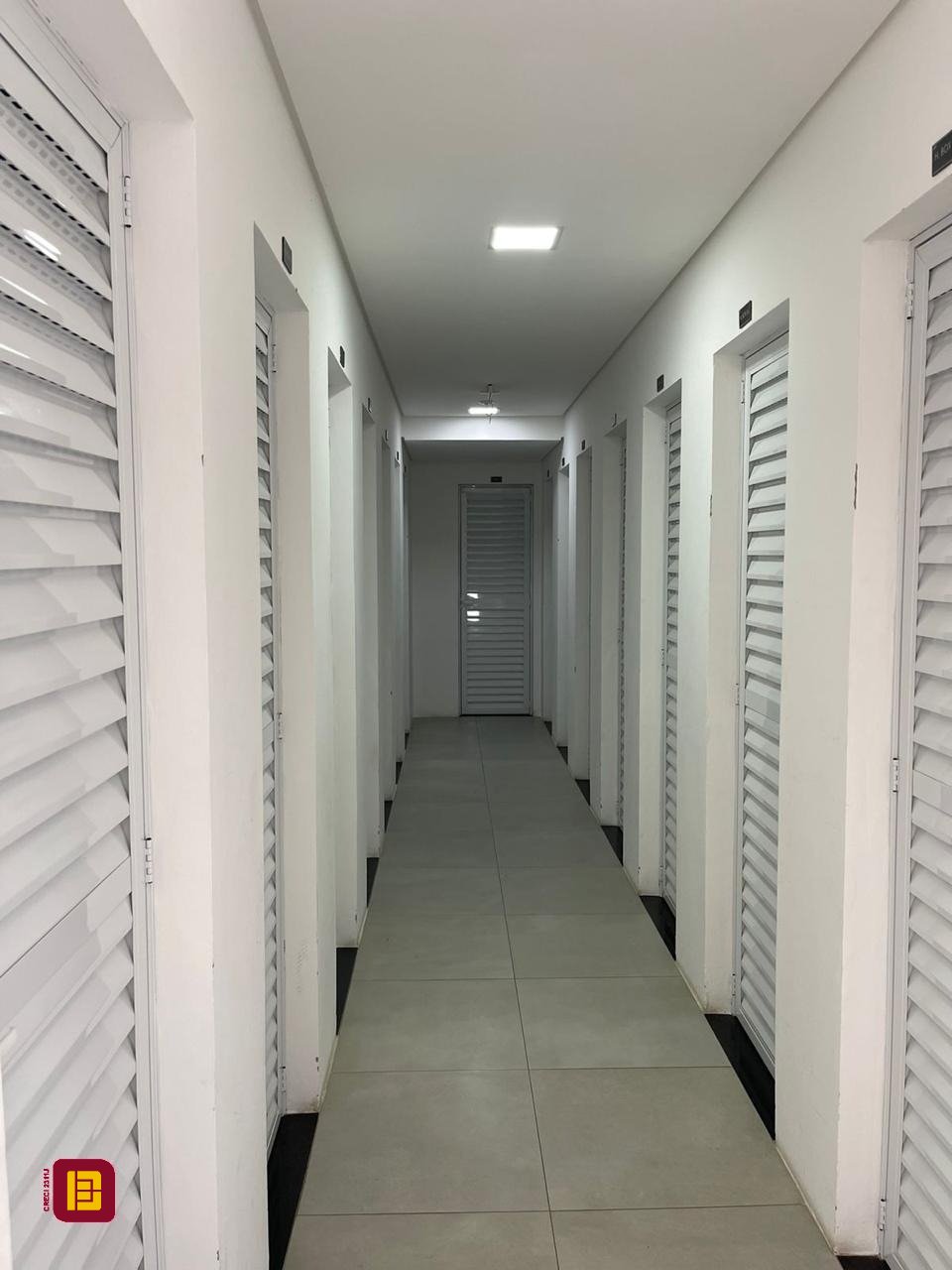 Apartamento com 114m², 4 quartos (sendo 1 suíte), 2 garagens, no bairro Campeche em Florianópolis