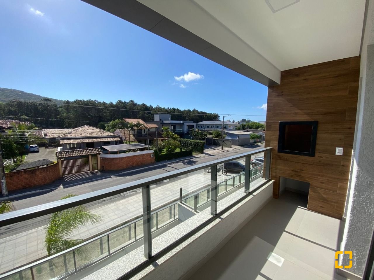Apartamento com 116m², 6 quartos (sendo 3 suítes), 2 garagens, no bairro Morro das Pedras em Florianópolis