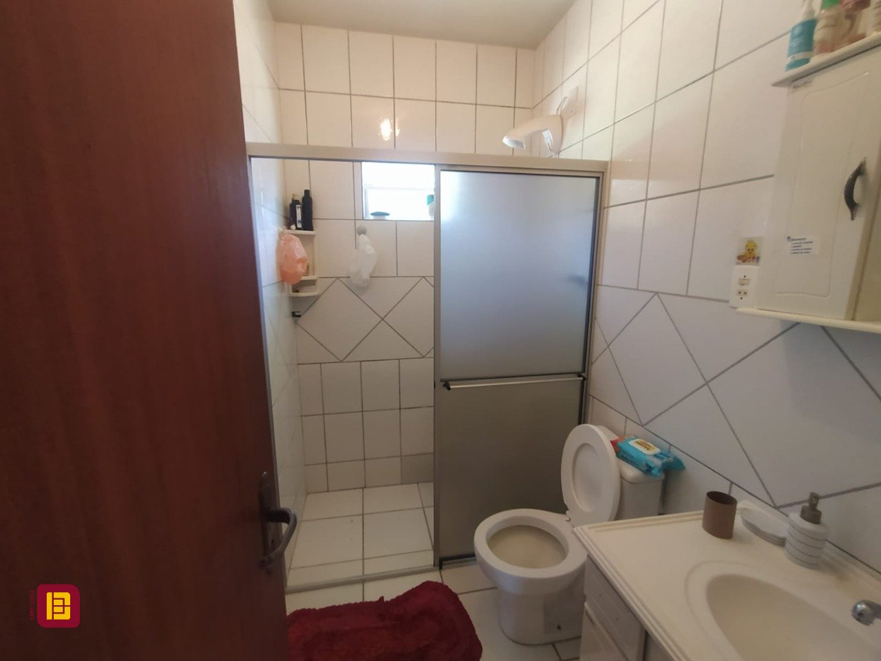 Casa com 117m², 3 quartos, 3 garagens, no bairro Campeche em Florianópolis