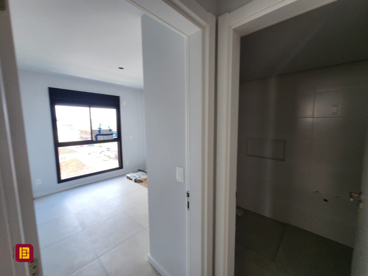 Apartamento com 59m², 3 quartos (sendo 1 suíte), 1 garagem, no bairro Centro em Florianópolis