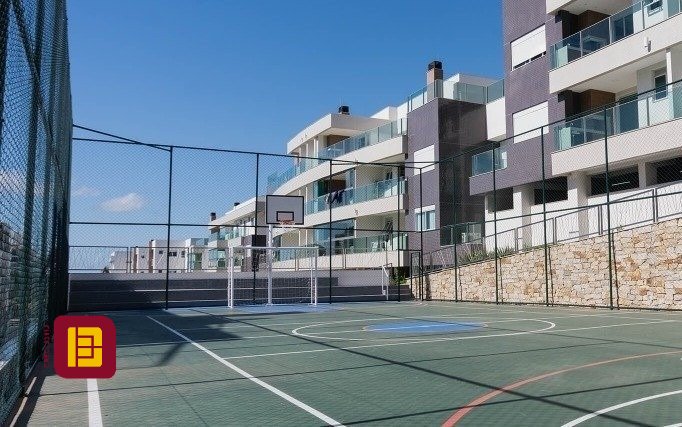 Cobertura com 191m², 4 quartos (sendo 2 suítes), 2 garagens, no bairro Campeche em Florianópolis