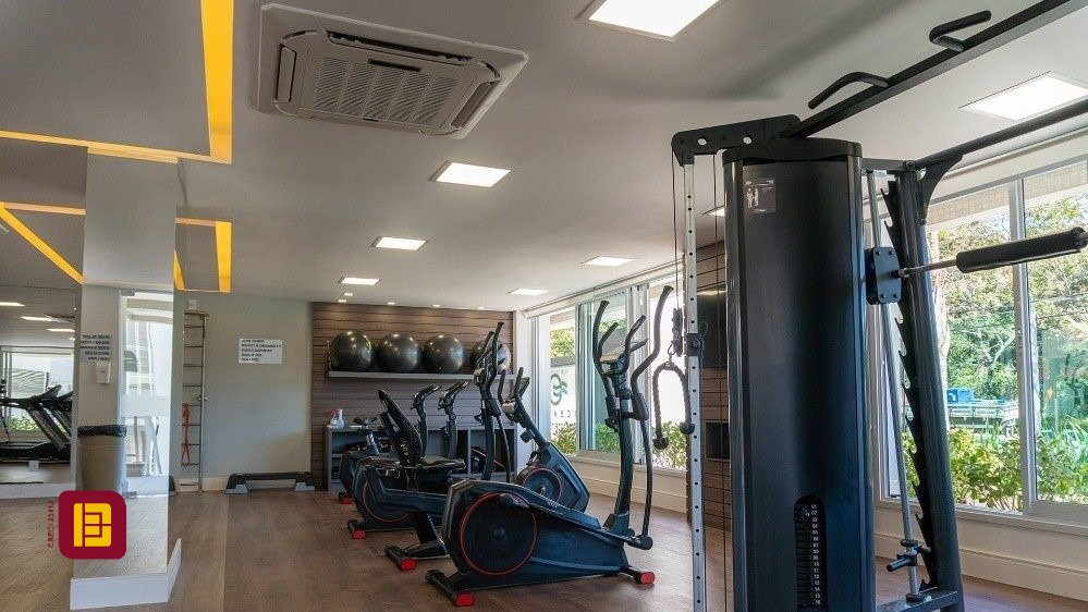 Cobertura com 191m², 4 quartos (sendo 2 suítes), 2 garagens, no bairro Campeche em Florianópolis